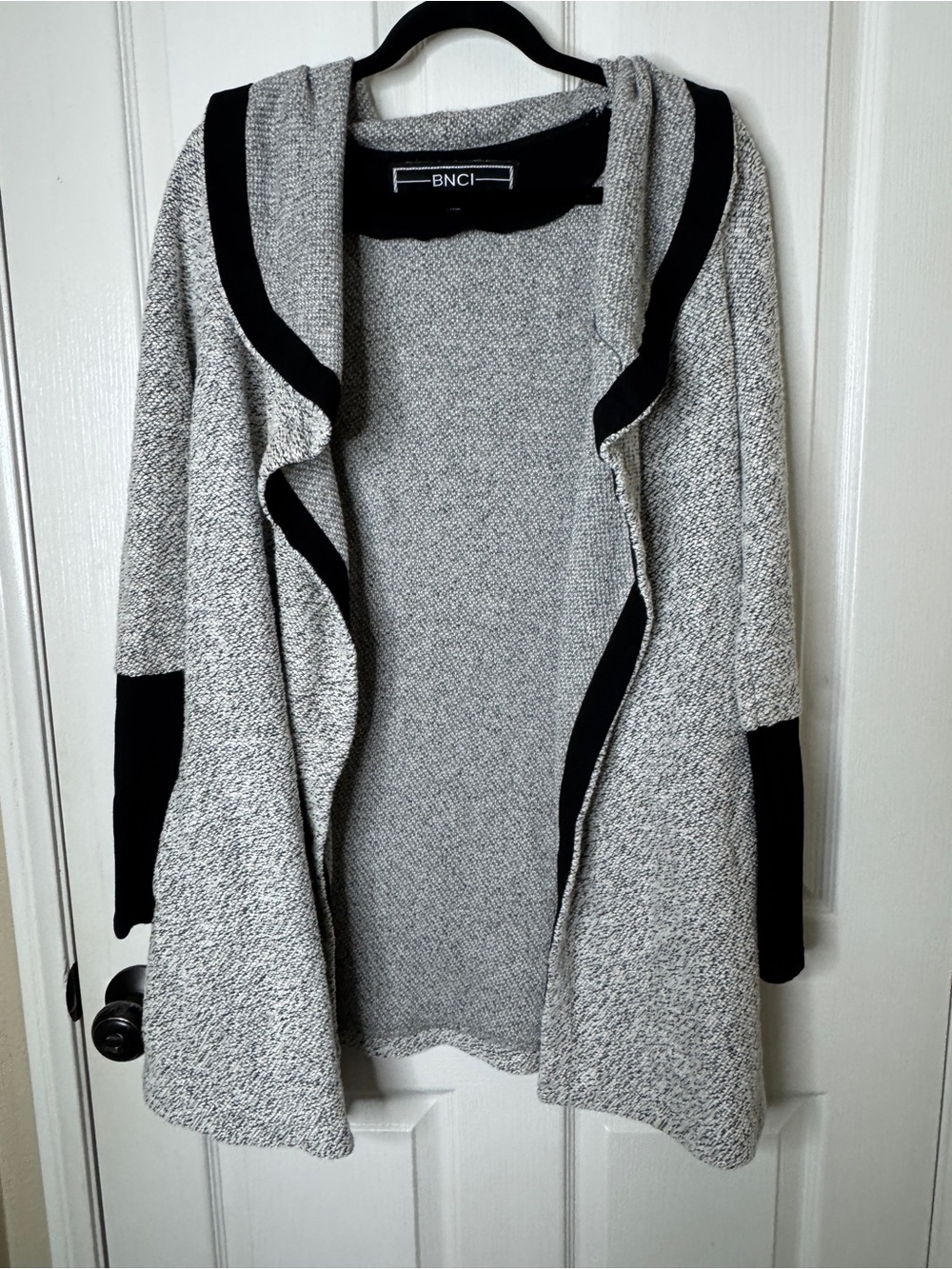 BNCI Gray & Black Hooded Draped Cardigan Jacket – Size Medium